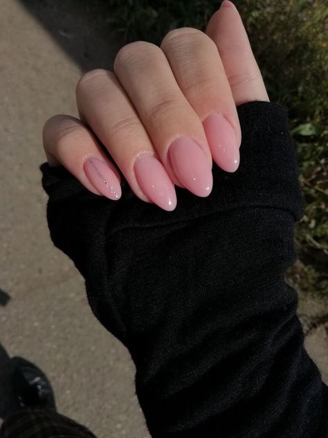 Nails Model, Ring Finger Nails, Subtle Nails, Unicorn Nails, Nails Aesthetic, Basic Nails, Casual Nails, Classy Acrylic Nails, Acrylic Nails Coffin Pink