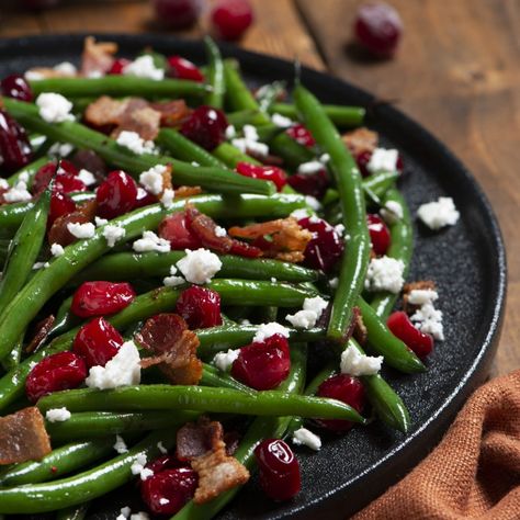 Green Beans with Cranberries & Goat Cheese  - Filippo Berio Green Beans With Cranberries, Tomatoes Salad, Olive Oil Recipes, Goat Cheese Recipes, Cranberry Cheese, Cranberry Recipes, Green Bean Recipes, Fresh Cranberries, Tomato Salad