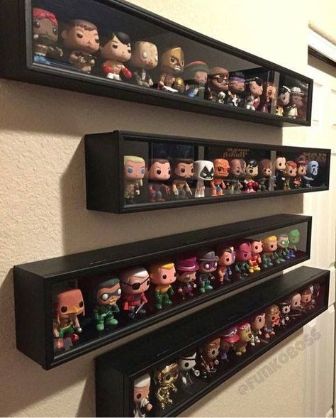 Sala Nerd, Collection Display Shelves, Funko Pop Display, Geek Room, Nerd Room, Diy Display, Video Game Rooms, Geek Decor, Toy Display