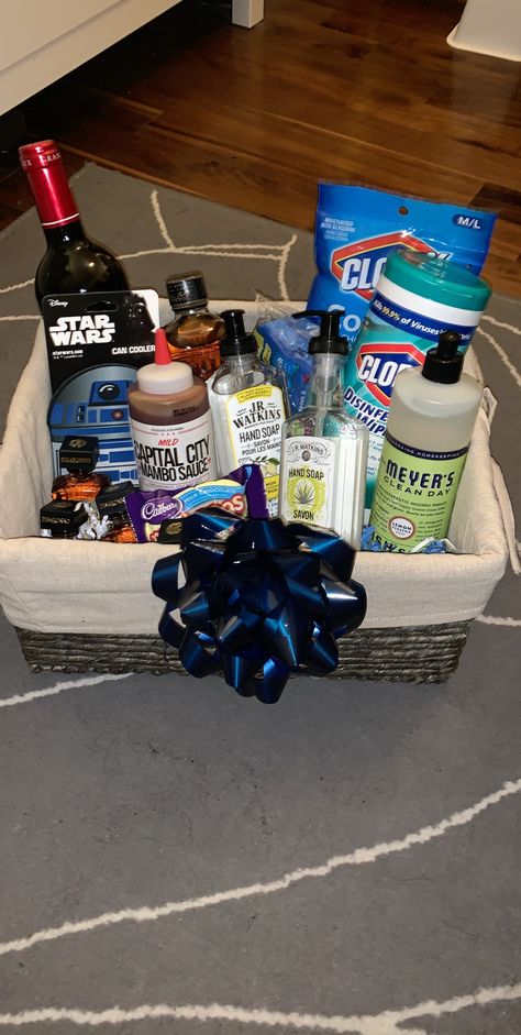 New Apartment Gift Basket For Men, Car Gift Basket For Men, Home Warming Gifts Basket For Men, Move In Gift Basket Ideas, Mens Care Package Ideas Gift Baskets, Men’s Hygiene Basket, Gift Basket For Guy Friend, Boyfriend Housewarming Gift, House Warming Gift Ideas For Men Guys