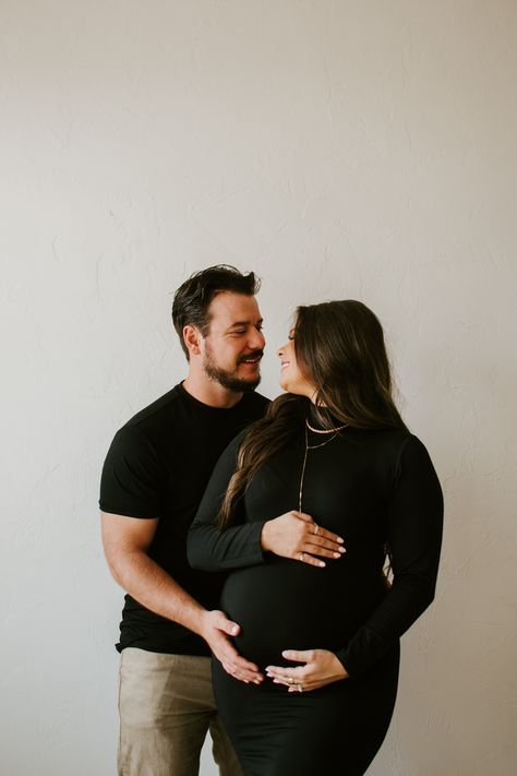 Black Dress Maternity Photos, Maternity Photo Shoot Dress Ideas, Mid Size Maternity Photos, Black Outfit Maternity Pictures, Studio Maternity Shoot Dress, Maternity Black Dress Outfit, Black Dress Maternity Pictures Couple, Maternity Pictures Black Dress With Husband, Black Maternity Dress