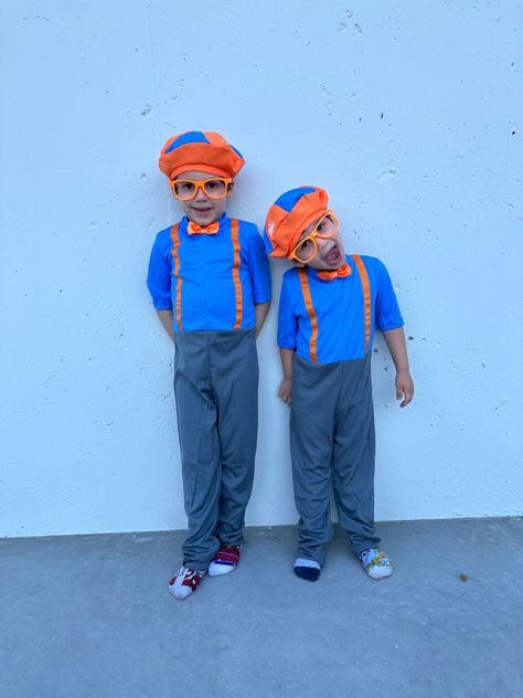 This Halloween costume is sure to be a hit at your child’s preschool and kindergarten, and at all the Halloween parties for all of our fellow Blippi fans! Diy Blippi Costume, Blippi Halloween Costume, Blippi Costume, Halloween Costume For Kids, Costume For Kids, Halloween Parties, Halloween Costumes For Kids, Halloween Ideas, Kids Costumes