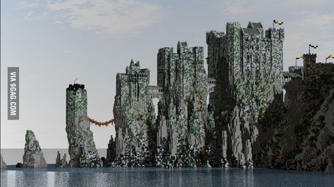 Pyke, from Game of Thrones made in Minecraft Greyjoy Aesthetic, Minecraft Kale, Game Of Thrones Castles, Iron Islands, House Greyjoy, Castle Project, Houses Of Westeros, All Minecraft, Minecraft Castle