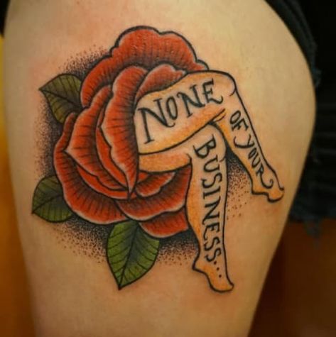 18 Feminist Tattoos That Will Leave An Empowering Mark On You | Playbuzz Continuous Line Tattoo, Feminist Tattoo, Girl Power Tattoo, Power Tattoo, Disney Tattoo, Cute Small Tattoos, Tattoo Girl, American Traditional Tattoo, Trendy Tattoos