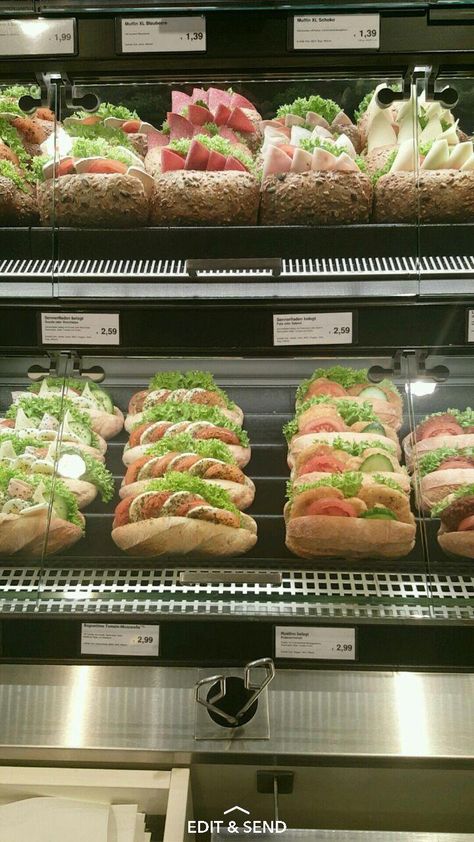 #SandwichPairingsandSides Food Sandwiches, Bakery Shop Design, Sandwich Bar, Deli Food, Food Display, Chapati, Bakery Cafe, Grocery List, Food Presentation