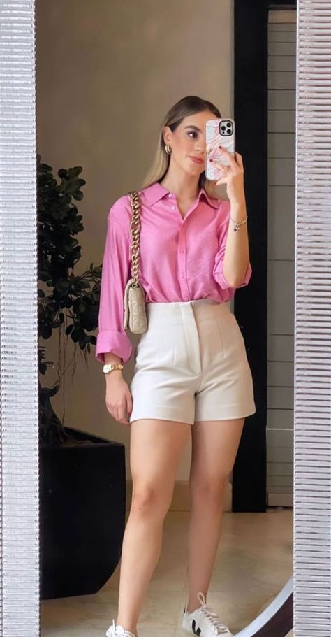 summer outfits, summer outfit ideas, summer wardrobe ideas, practical outfits, casual outfit ideas, casual wardrobe ideas, short outfit ideas, casual wear ideas Outfit Elegantes, Shorts Outfits Women, Chic Summer Outfits, Everyday Fashion Outfits, Casual Day Outfits, Elegante Casual, Fame Dr, Classy Casual Outfits, Stylish Work Outfits