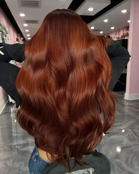 Brown Red Copper Hair, Auburn Copper Hair Balayage, Dark Copper Hair Auburn, Rich Copper Hair Color, Dark Copper Red Hair, Rich Red Hair Color, Rich Copper Hair, Deep Ginger Hair, Copper Auburn Hair Color