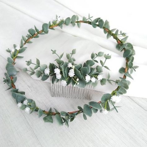 Eucalyptus. A little or a lot, perfect either way. ~ Yard Sale Weddings Baby's Breath And Eucalyptus, Eucalyptus Crown, Eucalyptus Centerpiece, Flower Crown Bride, Unique Bridesmaid Dresses, Eucalyptus Bouquet, Romance Wedding, Babies Breath, Flower Girl Baskets