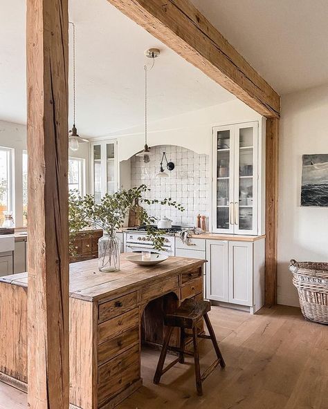 Montana Homes, Interior Design Per La Casa, Interior Vintage, Design Del Prodotto, Cottage Kitchen, Scandinavian Home, Open Kitchen, Home Fashion, 인테리어 디자인