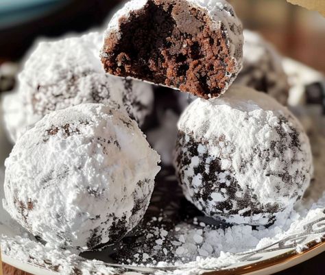 Double Chocolate Snowball Cookies – Chloe foods Chocolate Snowball Cookies, Classic Snowball Cookies, Chocolate Snowballs, Holiday Leftovers, Russian Tea Cake, Snowball Cookies, Buttery Cookies, Instant Pot Dinner Recipes, Chocolate Drizzle