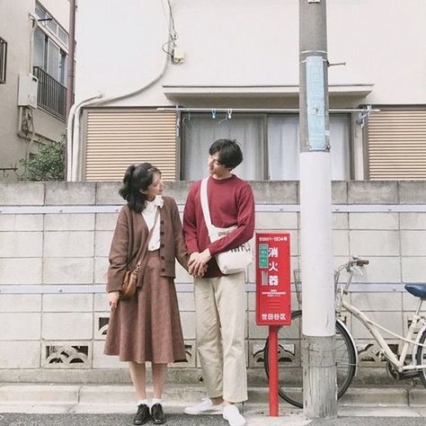 Korean Couple Fashion, Japanese Couple, Korean Couple Photoshoot, Korean Wedding Photography, Wedding Photo Studio, Couple Fashion, Couple Fits, Couple Poses Reference, Pre Wedding Poses