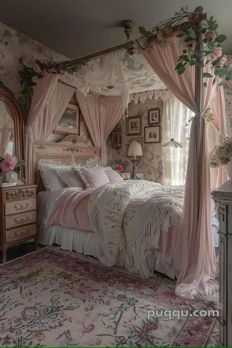 Shabby Chic Decor Bedroom, Coquette Room Decor, Dream Bedroom Inspiration, Victorian Bedroom, Chic Bedrooms, Chic Bedroom Decor, Coquette Room, Perfect Room, Shabby Chic Bedroom