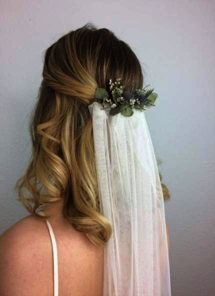 Half Updo Wedding Hair With Veil, Bridal Bob Hairstyles Veils, Short Hair Wedding Styles With Veil, Short Hair Bride Hairstyles With Veil, Veil With Short Hair, Short Bridal Hair With Veil, Short Wedding Hair With Veil, Short Hair With Veil, Short Hair Veil