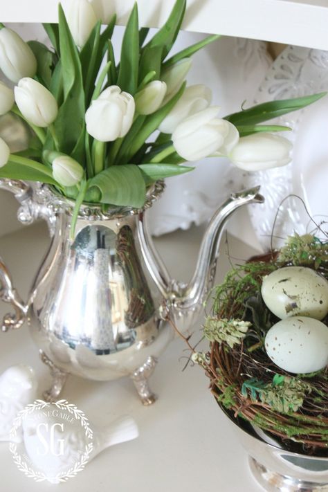 Silver Tea Set, Silver Teapot, Faux Flower Arrangements, Silver Decor, Silver Tea, White Tulips, Spring Home, Silver Pieces, Ikebana