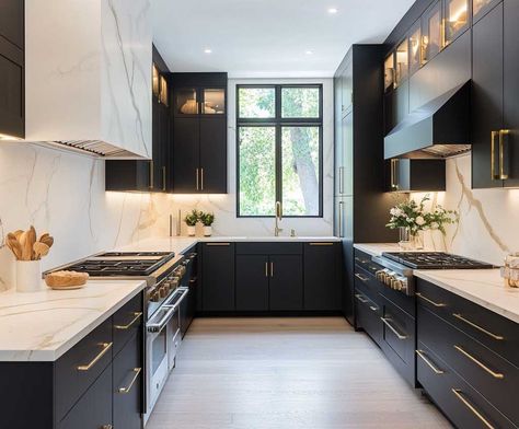 9+ Bold Black Corner Kitchen Cabinet Ideas for Modern Elegance • 333+ Inspiring Lifestyle Ideas Black Kitchen Cabinets Gold Hardware, Modern Industrial Kitchen Design, Modern Elegant Kitchen, Kitchen Glass Cabinet, Corner Kitchen Cabinet Ideas, Black Kitchen Ideas, Modern Industrial Kitchen, Home Architecture Design, Modern Mediterranean Homes