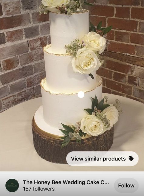 Wedding Cake Buttercream Frosting, Wedding Cake Gold Leaf, Bee Wedding Cake, Gluten Free Wedding, Cream Wedding Cakes, Gold Wedding Flowers, Wedding Cake Fresh Flowers, Wedding Cake Prices, Fresh Wedding Flowers