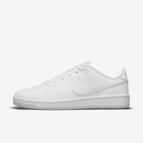 The '70s brought along a court icon that's not going anywhere. Built to outlast every trend, we intentionally replaced high-impact leather with recycled and synthetic leather to minimize impact. A quick fix to your rotation, add this pair made with at least 20% recycled content by weight to your wardrobe. Nike Court Royale, Gymnastics Shoes, Tennis Whites, White Nike Shoes, White Leather Shoes, Nike Shoes Women, Looks Chic, Court Shoes, Nike Cortez Sneaker