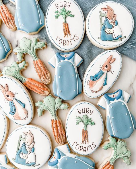 Peter Rabbit Theme Party, Garden Baby Shower Theme, Peter Rabbit Cake, Oh Baby Cake Topper, Tale Of Peter Rabbit, Easter Baby Shower, Baby Boy Easter, Peter Rabbit Birthday, Peter Rabbit Party