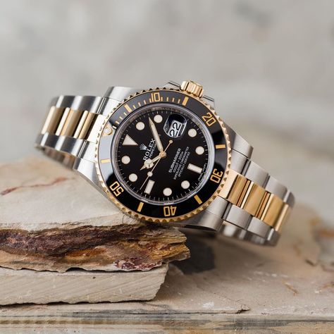 Rolex Submariner Gold, White Watches Women, Rose Gold Watches Women, Waterproof Watch, Watches Women Fashion, Two Tone Watch, Rose Gold Watch, Rolex Submariner, Luxury Watches For Men