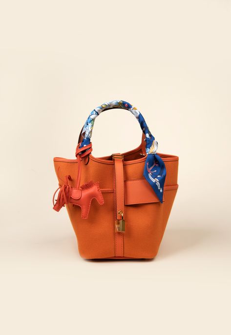 Hermès Picotin 18 Cargo in Orange GHW with Charm & Twilly Hermes Picotin Cargo, Chihuahua Art, Hermes Picotin, Lux Life, Hermes Twilly, Twilly, Luxury Purses, Fancy Bags, Bag Design