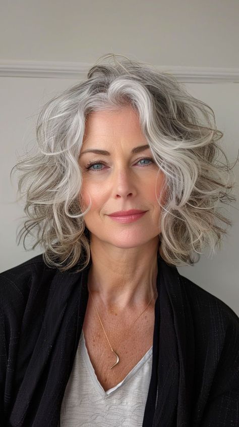 Grey Curly Hair, Womens Haircuts Medium, Medium Hair Styles For Women, Haircuts For Women Over 50, Gray Hair Cuts, Grey Hair Styles For Women, Messy Short Hair, Haircuts For Medium Hair, Haircuts For Women