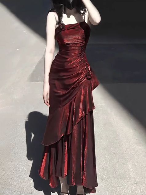 Vintage High Low Spaghetti Straps Burgundy Long Party Dresses Birthday – SweetDress Long Sleeve Party Gown, Red Vintage Prom Dress, Casino Prom Dress, Dark Red Dress Aesthetic, Pretty Red Dresses, Prom Dresses Curvy, Prom Dresses Red Burgundy, 2000 Prom Dress, Graduation Outfit Dress