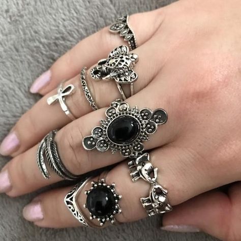 Gothic Ring, Grunge Jewelry, Edgy Jewelry, Ring Sets Boho, Indie Jewelry, Bohemian Ring, Jewelry Tattoo, Nail Ring, Nail Jewelry