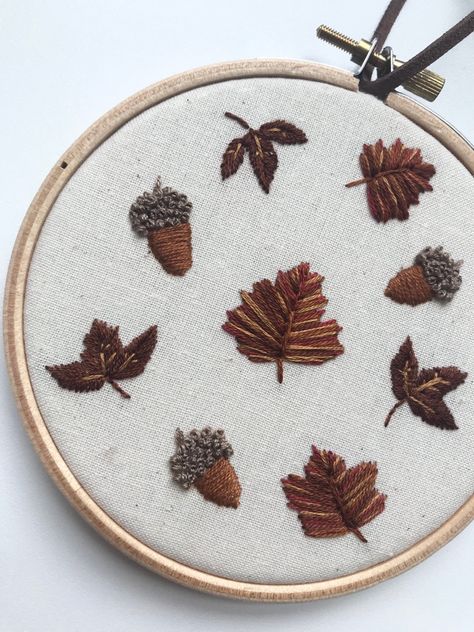 Leafs Embroidery, Fall Leaf Embroidery, Autumn Embroidery, Embroidery Leaf, Embroidery Sampler, Hand Embroidery Design Patterns, Hand Embroidery Projects, Embroidery Patterns Vintage, Pola Sulam