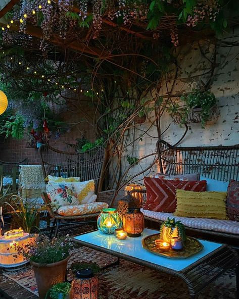 Cozy Backyard Lighting, Mexico Inspired Patio, Cottagecore Patio Decor, Boho Small Backyard Ideas, Indian Outdoor Decor, Herb Garden Backyard, Spiritual Backyard, Whimsigoth Patio, Eclectic Outdoor Spaces