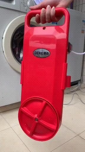 Compact Washing Machine, Must Have Car Accessories, Portable Washing Machine, Mini Washing Machine, New Technology Gadgets, Gadgets Kitchen Cooking, Unique Gadgets, Laundry Appliances, Cool New Gadgets