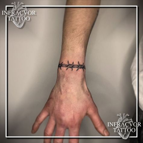 Barbed Wire Bracelet, Barbed Wire Tattoo, Elk Tattoo, Wire Tattoo, Barbed Wire Tattoos, Black And White Snake, Snake Tattoos, Lil Peep Hellboy, Tattoo Old School