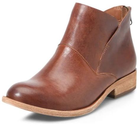 For a classic, sleek, leather ankle boot, we love the Kork Ease Ryder Ankle Boot especially for its modern style. The zipper on the rear makes it easy to slip on and off, while the stacked heel offers support for long days of walking. Plus, this timeless silhouette will be in style for years to come! #TravelFashionGirl #travelshoes #BestVersatileAnkleBoots #springoutfits #bestanklebootsforspring #bestanklebootsforwomen #bestankleboots #bootsforwomen #bootsoutfit #BestFashionAnkleBoots Buffalo Sandals, Best Ankle Boots, Travel Fashion Girl, Low Heel Ankle Boots, Shoe Company, Brown Ankle Boots, Womens Boots Ankle, Boots Outfit, Leather Booties