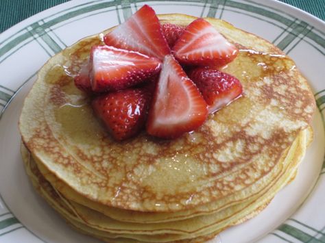 Polenta Pancakes, Pancakes With Strawberries, Polenta, Strawberries, Surgery, Waffles, Pancakes, My Favourite, Recipes To Cook