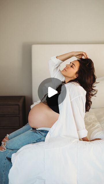 Pregnancy Photos At Home, In Home Maternity Session, In Home Photoshoot, Home Maternity Session, Intimate Maternity, Home Photo Shoots, Home Photoshoot, Trendy Maternity, January 23