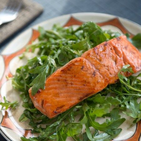 Arugula Meals, Honey Balsamic Salmon, Salmon And Arugula, Balsamic Salmon, Arugula Recipes, Honey Mustard Salmon, Honey Salmon, Honey Balsamic, Salmon Seasoning