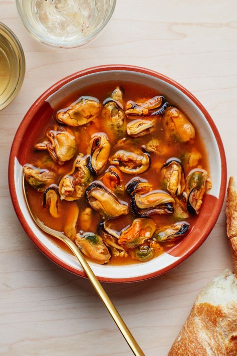 A Mussels Escabeche to Make at Home and Eat With Everything | Bon Appétit Canned Mussels Recipes, Mussels Escabeche, Mussels Appetizer, Meat Animals, Blue Crabs, Mussels Recipe, Fast Foods, Eating Alone, Seafood Appetizers