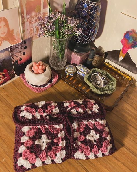 Enhance your cozy reading corner with this beautiful hand-crocheted bookcase in warm shades of pink and maroon, Perfect for a quiet evening with a good book DM for more details🧸 #crochet #smallbusiness Cozy Reading Corner, Pink And Maroon, Cozy Reading Corners, Quiet Evening, Reading Corner, Cozy Reading, Shades Of Pink, Hand Crochet, Good Books