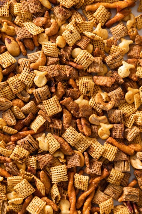 With hints of some sweetness, this salty treat is the perfect snack for the holidays! It's amped up with flavors of thyme and rosemary and made so much better with brown butter! | wyseguide.com #Christmas #ChexMix #partymix #thatssowyse Different Cookies, Party Mix Recipe, Butter Herb, Sesame Sticks, Chex Party Mix, Wyse Guide, Canned Spaghetti Sauce, Cereal Mix, Fish Crackers