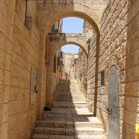 Land Of Milk And Honey, City View Apartment, Al Quds, The Last Supper, Religious Architecture, Holiday Places, Last Supper, City Photography, Holy Land