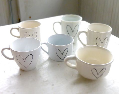 wedding or shower party favors - heart on vintage tea cups and mugs - custom bulk prices Recycled Wedding, Shower Party Favors, Vintage Mugs, Yard Party, Bridal Party Favors, Great Gatsby Party, White Coffee Cups, Bridal Tea, Bridal Shower Tea