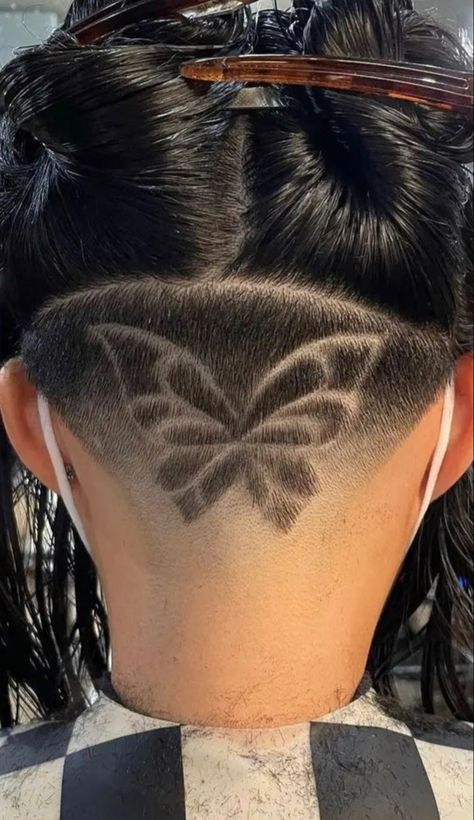 Butterfly Shaved Hair Design, Cool Undercut Designs For Women, Girly Undercut Designs, Woman Undercut Designs, Butterfly Undercut Designs, Undercut With Heart Design, Undercut With Pattern, Under Hair Shaved Designs For Women, Small Undercut Designs