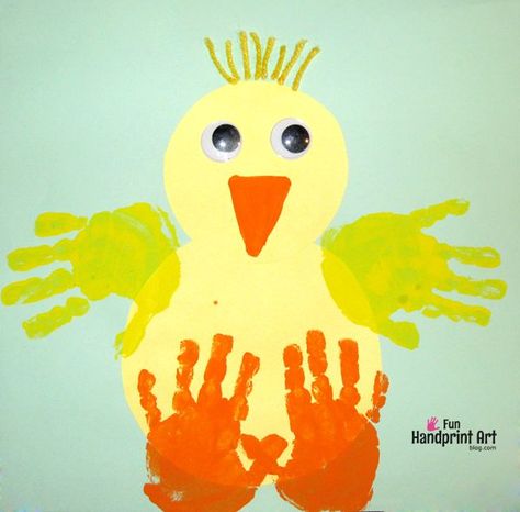 How to make a Handprint Baby Chick craft + 2 kids books about little chicks that are perfect for Easter fun! Hand Print Art, Artsy Projects, Preschool Spring, Farm Animal Crafts, Footprint Crafts, Preschool Projects, Kid Projects, Spring Preschool, Kid Art