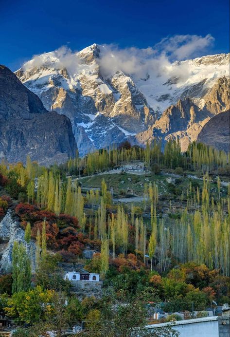 Hunza Valley Pakistan, Pakistan Pictures, Hunza Valley, Mountain Aesthetic, Pakistan Travel, Exotic Places, Beautiful Locations Nature, Beautiful Places Nature, Beautiful Places In The World