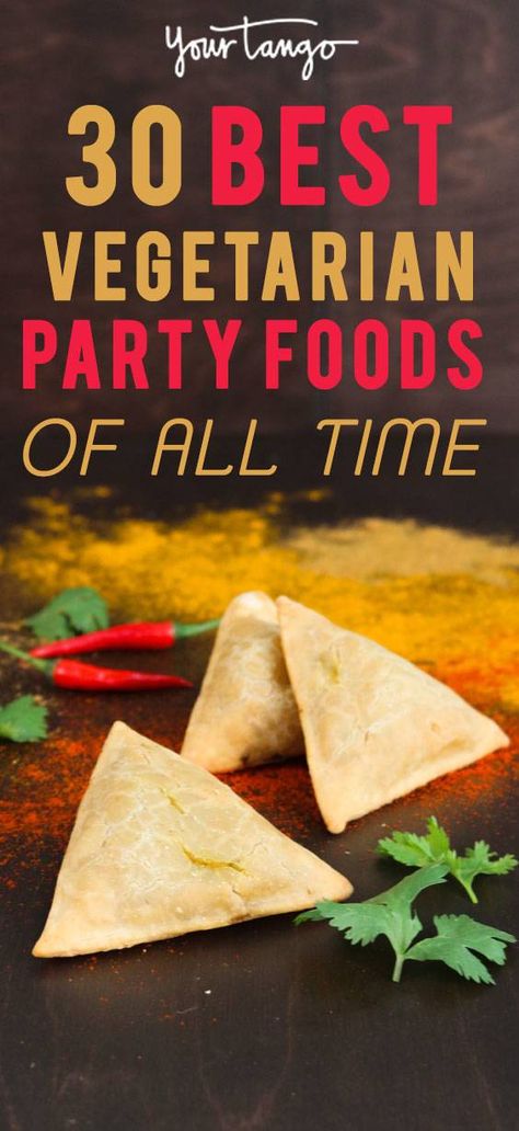 When it comes to party food ideas, what do you do when not everyone eats meat? Instead of just providing crudité and crackers, there are plenty of vegetarian food options you can make yourself. And vegetarian party food, especially, can be just as tasty. #vegetarian #food #partyfood Game Day Snacks Vegetarian, Vegetarian Buffet Food, Easy Vegetarian Snacks For A Party, Vegetarian Apps For Party, Vegetarian Tapas Ideas, Vegetarian Pub Food, Vegetarian Recipes Party Food, Vegetarian Recipes Appetizers Parties, Vegetarian Recipes Party