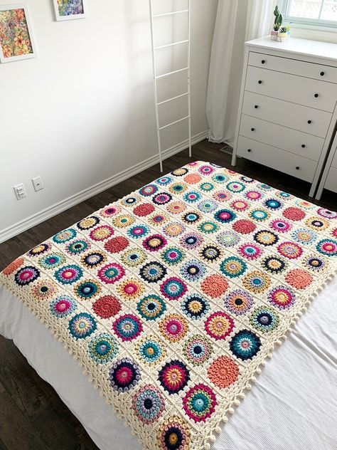 Island Time Blanket, Large Granny Square Blanket, Motifs Granny Square, Sunburst Granny Square, Tshirt Yarn, Tropical Boho, Baby Rugs, Crochet Granny Square Blanket, Crochet Granny Square