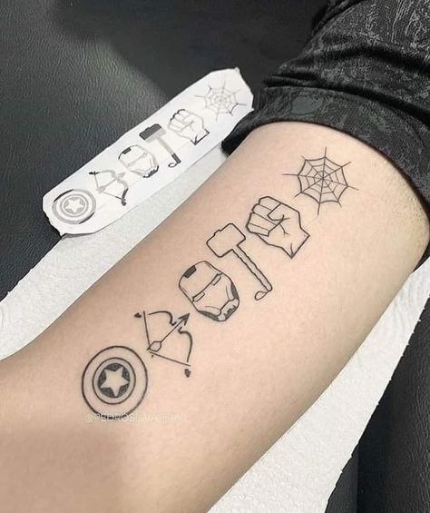 True marvel fan tattoo #marvel #tattoo Marvel Tattoo Ideas, Tattoo Ideas Simple, Avengers Tattoo, Nerdy Tattoos, Nerd Tattoo, Art Geek, Comic Tattoo, Marvel Tattoos, Tattoo Magazines