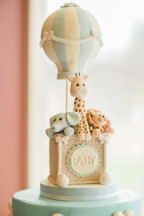 Hot Air Balloon Baby Shower Cake, Hot Air Balloon Shower, Hot Air Balloon Cookies, Hot Air Balloon Centerpieces, Half Birthday Cakes, Hot Air Balloon Cake, Balloon Theme, Balloon Cookies