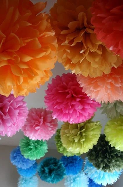 How to make tissue pom flowers - Design Dazzle Crepe Paper Decorations, Tissue Paper Flowers Diy, Wall Hanging Ideas, Tissue Pom Poms, Hanging Ideas, Flower Wall Hanging, Tissue Paper Pom Poms, Paper Peonies, Paper Wall Hanging