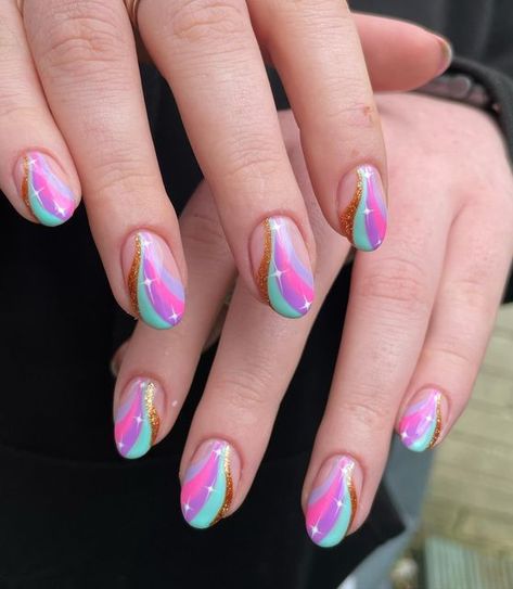 G’s BEAUTY BASE🤟🏼 on Instagram: "Happy Sunday! Hope you enjoy these Unicorn iced gems 🦄✨ #nails #unicornnails #unicorn #nailart #nailsofinstagram #nailsoftheday #springnails #spring #summernails #summer #funkynails #nailinspo #nailinspiration #nailitdaily" Gems Nails, Unicorn Nail Art, Iced Gems, Unicorn Nails, Party Nails, Shellac Nails, Funky Nails, Unicorn Party, Fashion Room