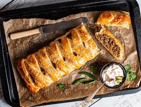 Veggie Haggis Sausage Plait | There are so many ways you can enjoy our No.1 Veggie Haggis, but oven-baked in flaky, pastry plait has to be top of the list! Sausage Plait, Veg Salads, Beef Olives, Glasgow Food, Food And Drink Photography, Scottish Recipes, Food Advertising, Flaky Pastry, Bars And Restaurants